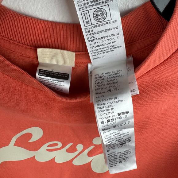 Levi's Peach Cropped Crewneck Sweatshirt - Picture 6 of 6